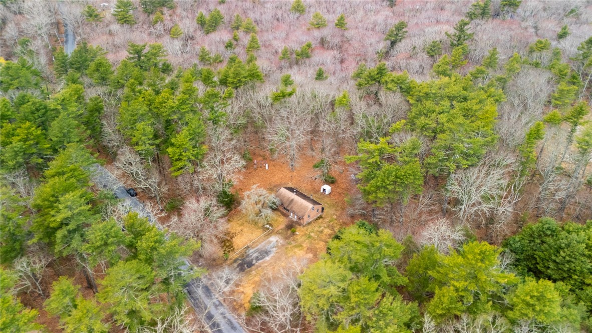 119 Breakheart Hill Road