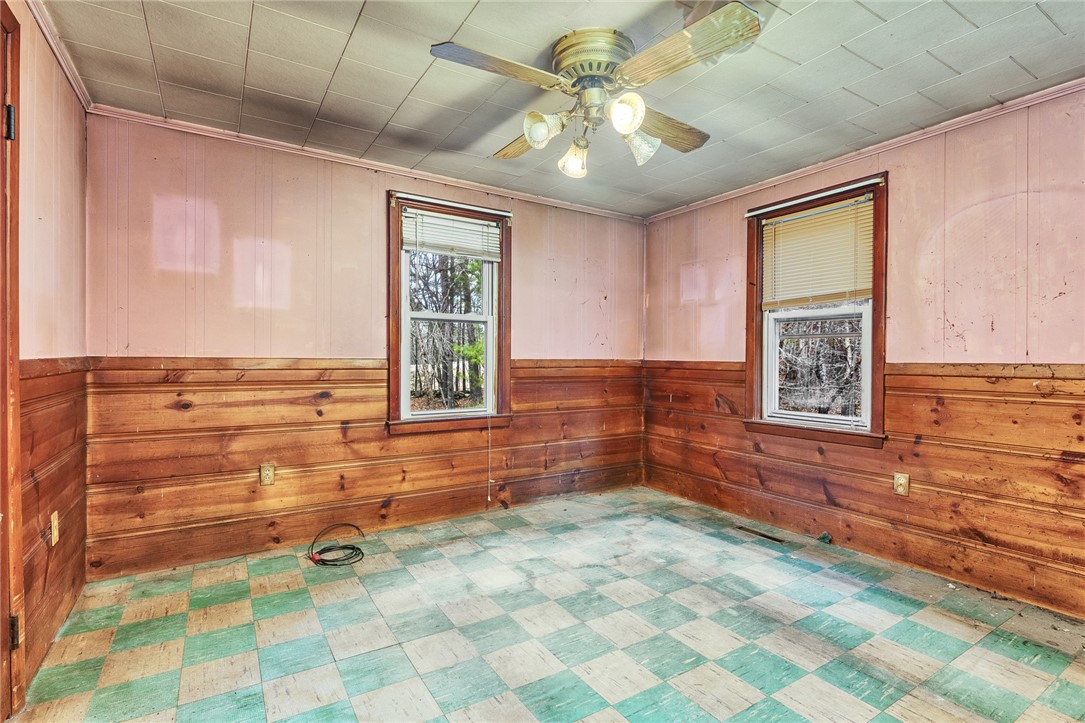 119 Breakheart Hill Road