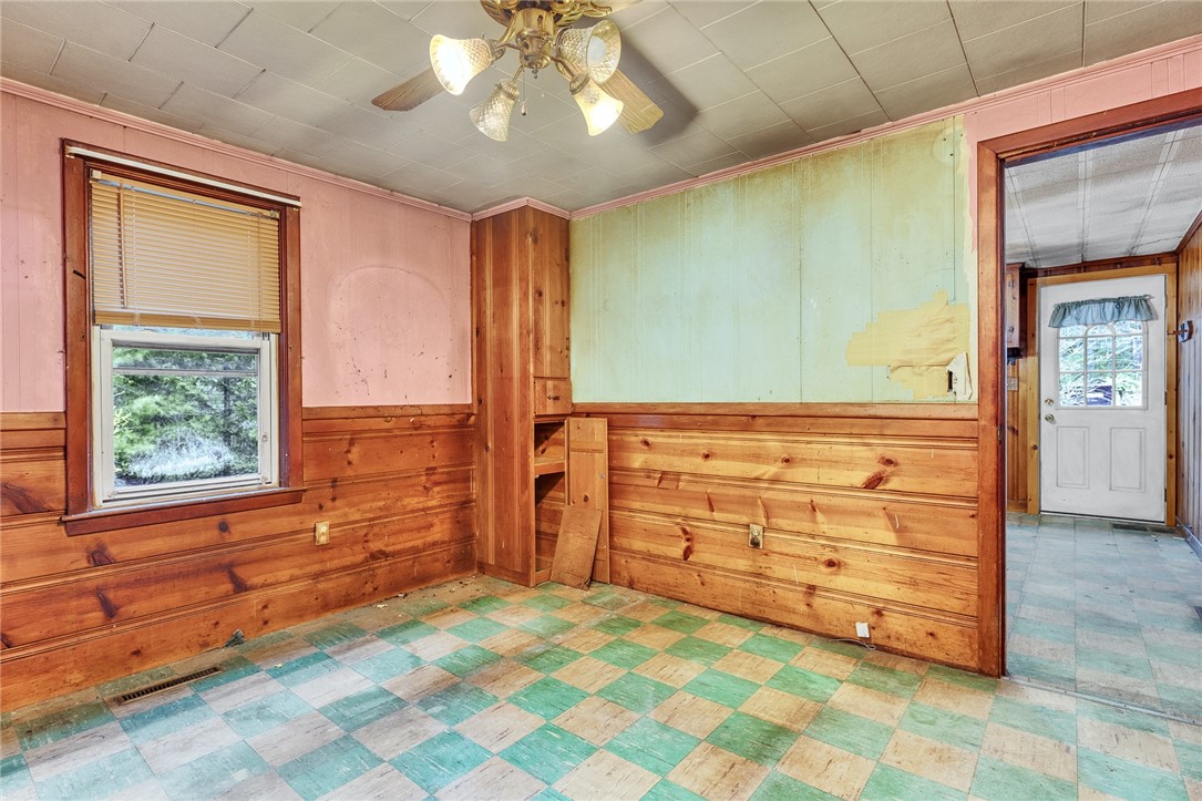 119 Breakheart Hill Road