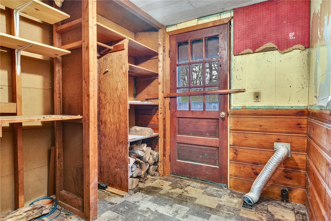 119 Breakheart Hill Road