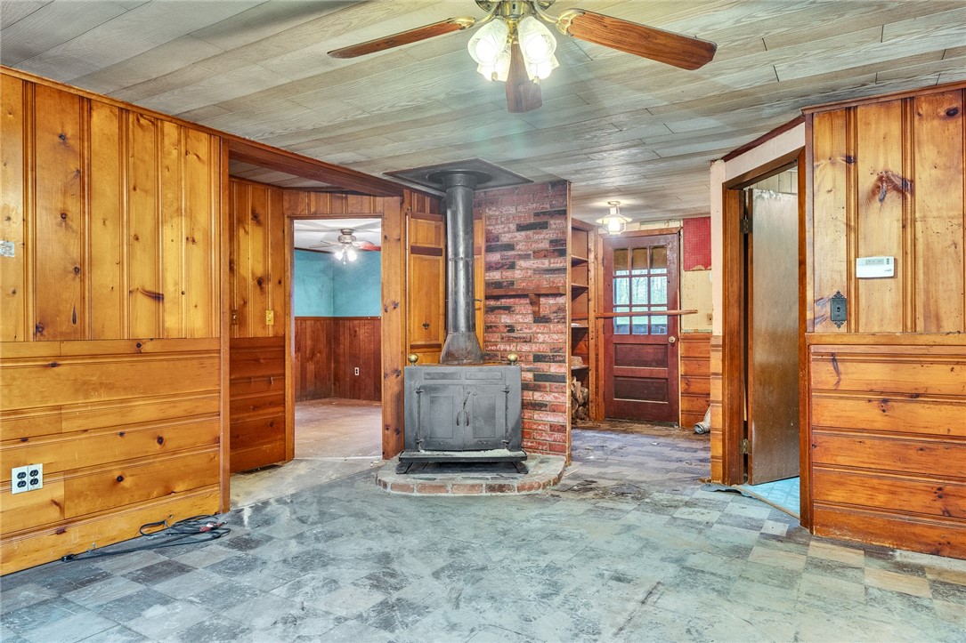 119 Breakheart Hill Road