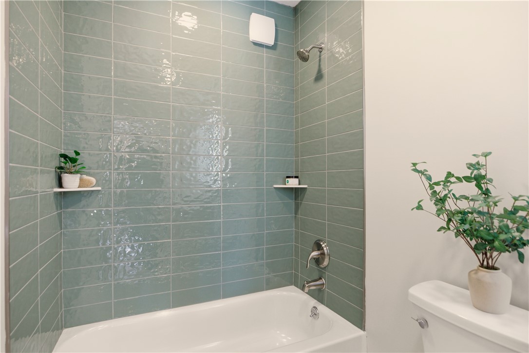 85 Bayview Avenue 2