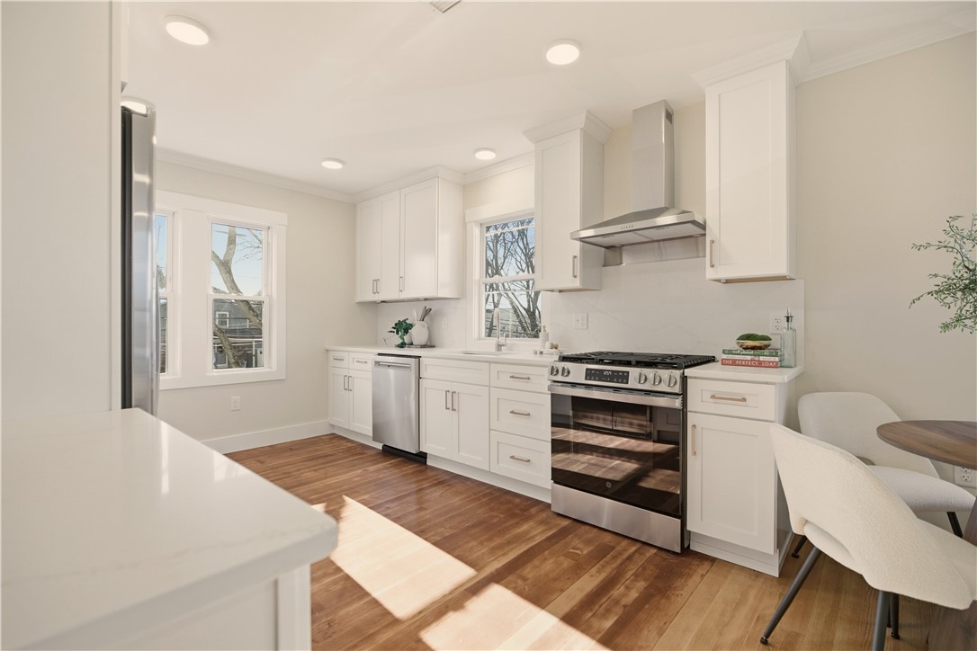 85 Bayview Avenue 2