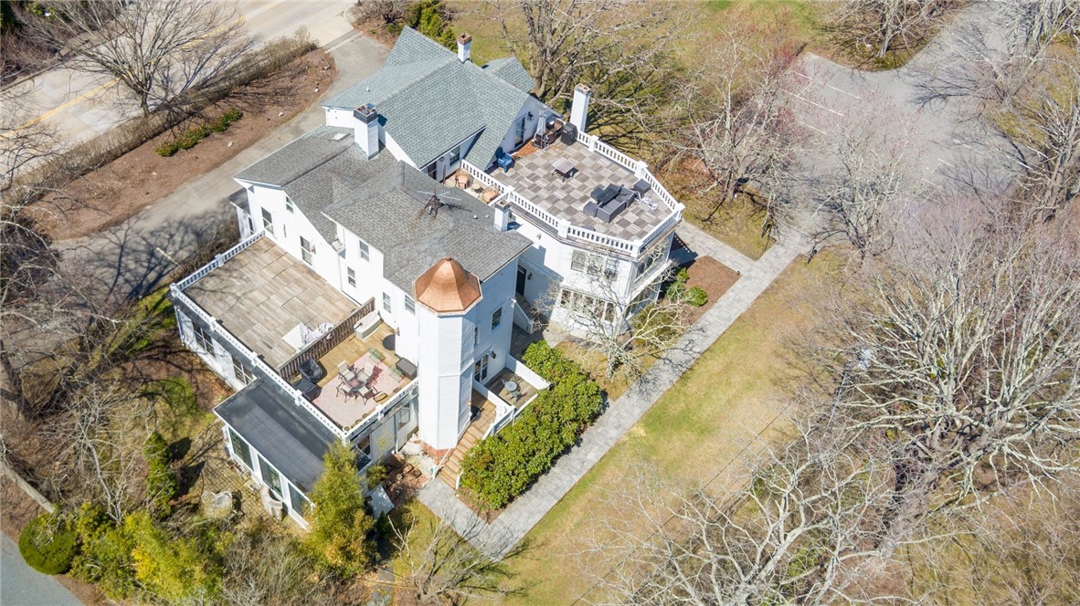 446 Bellevue Avenue 3