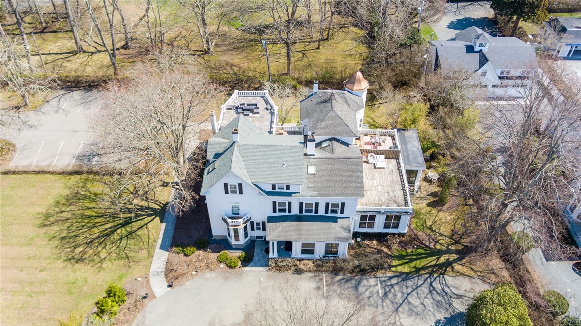 446 Bellevue Avenue 3