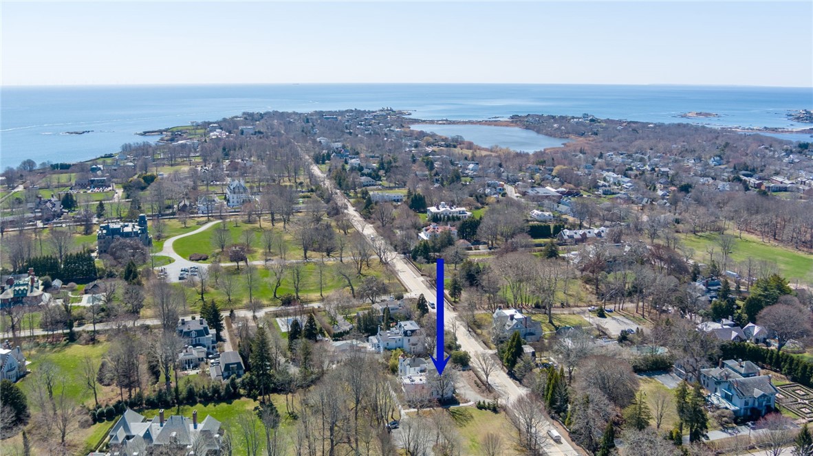 446 Bellevue Avenue 3