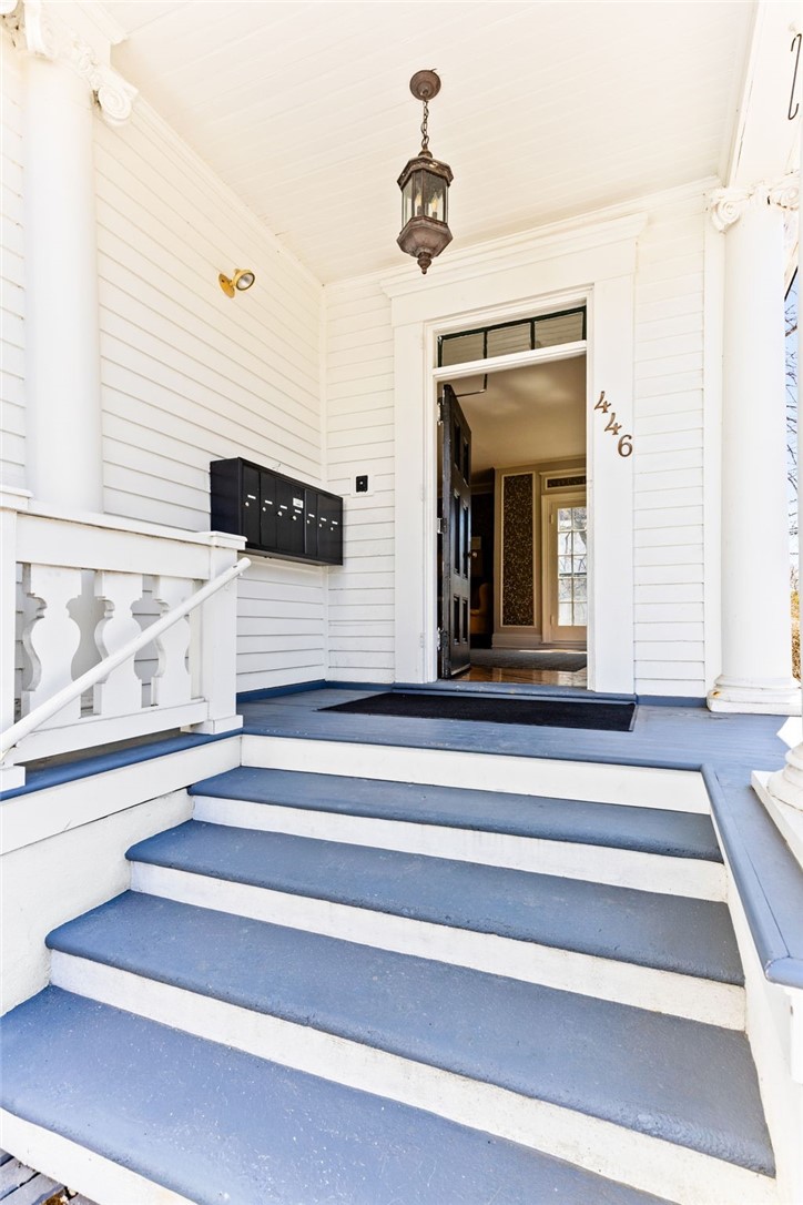 446 Bellevue Avenue 3