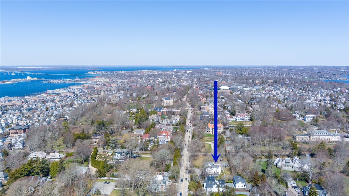 446 Bellevue Avenue 3