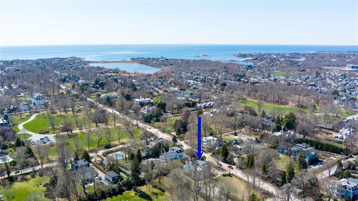 446 Bellevue Avenue 3