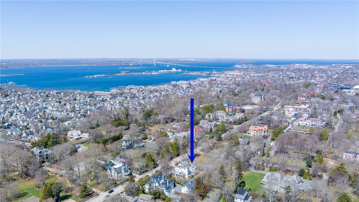 446 Bellevue Avenue 3