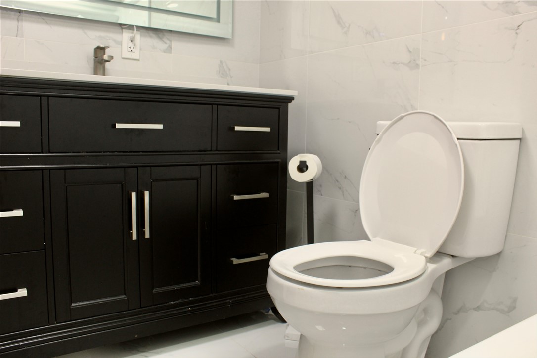 130 Fordson Avenue 2