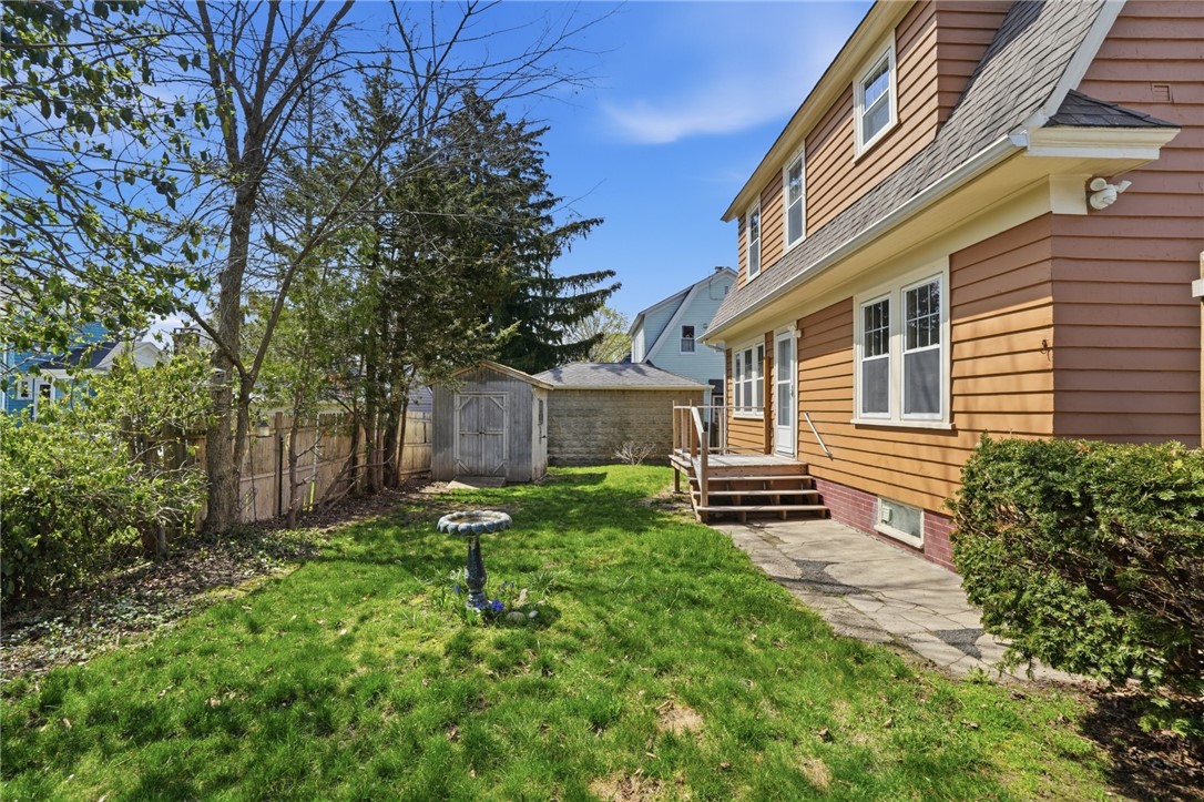 25 Talbot Manor
