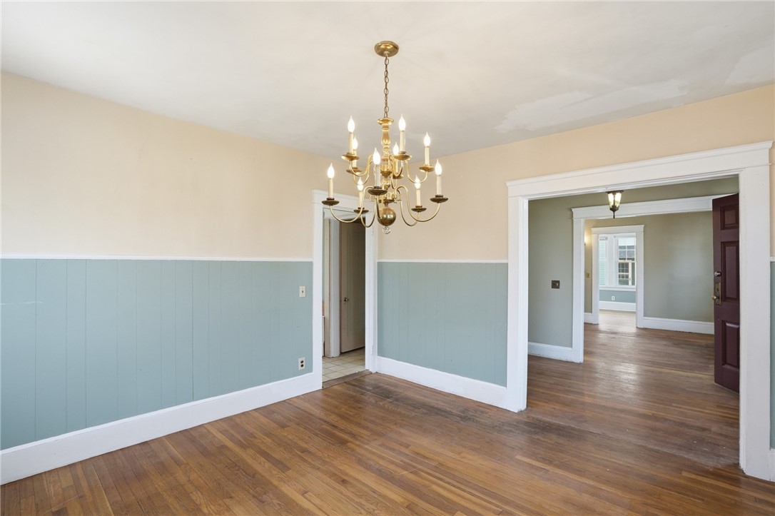 25 Talbot Manor