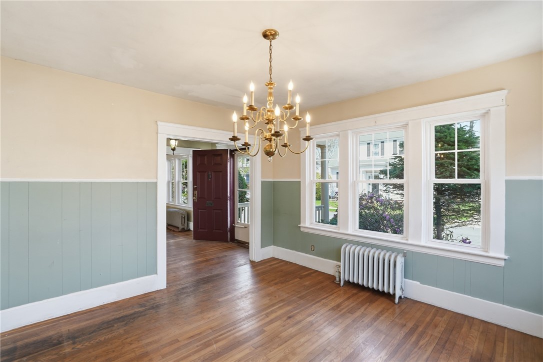 25 Talbot Manor