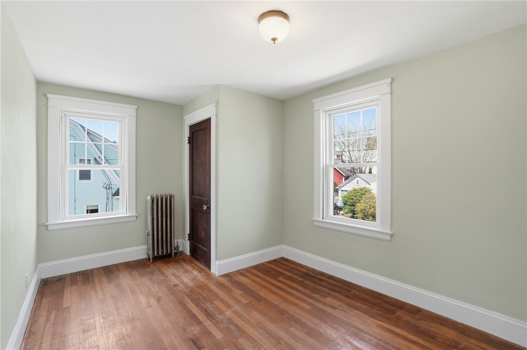 25 Talbot Manor