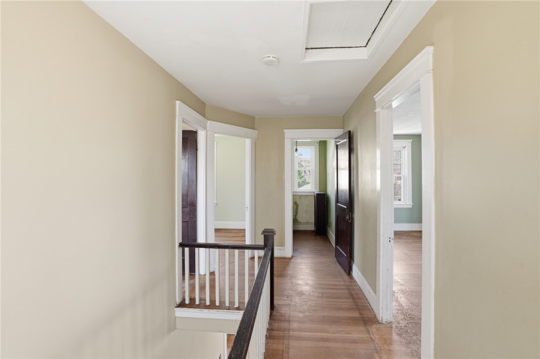 25 Talbot Manor