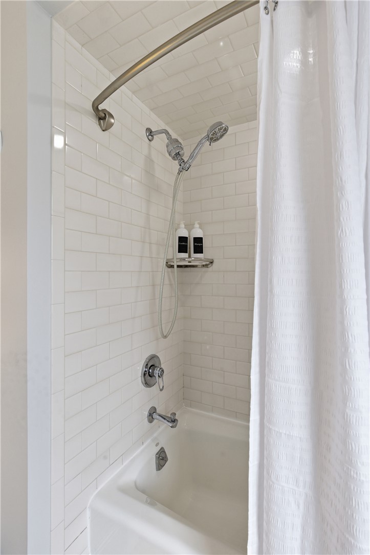 60 Prospect Hill Street