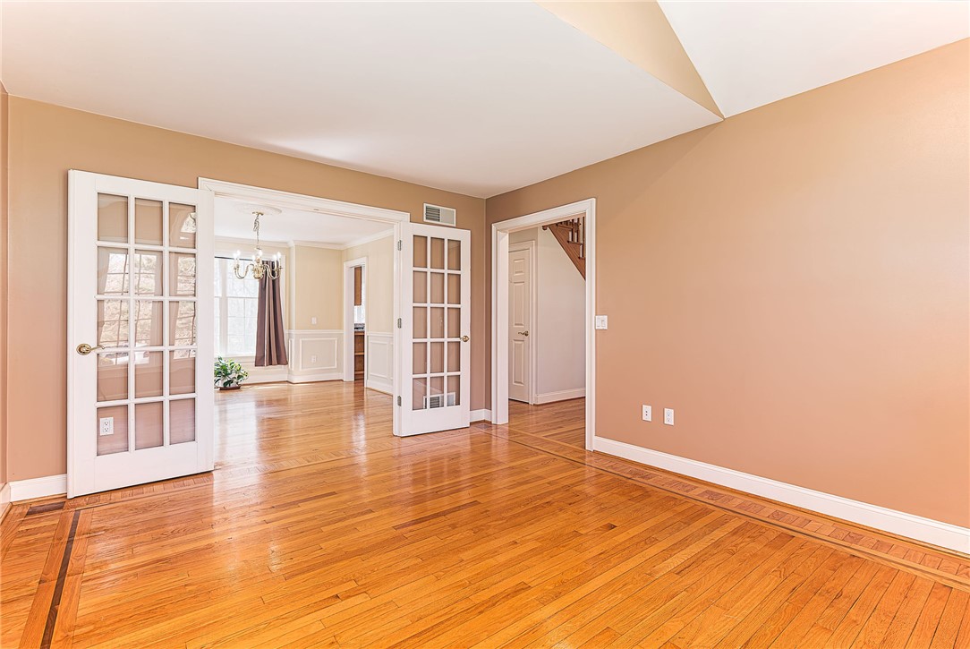 54 Foxridge Circle