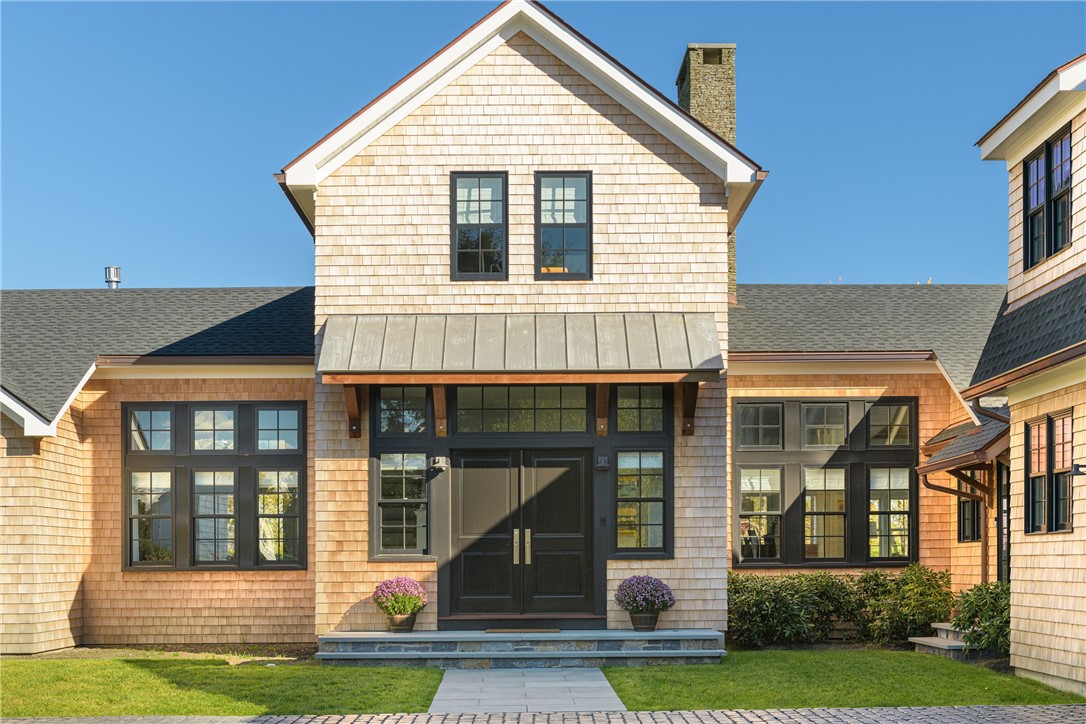 424 Third Beach Road