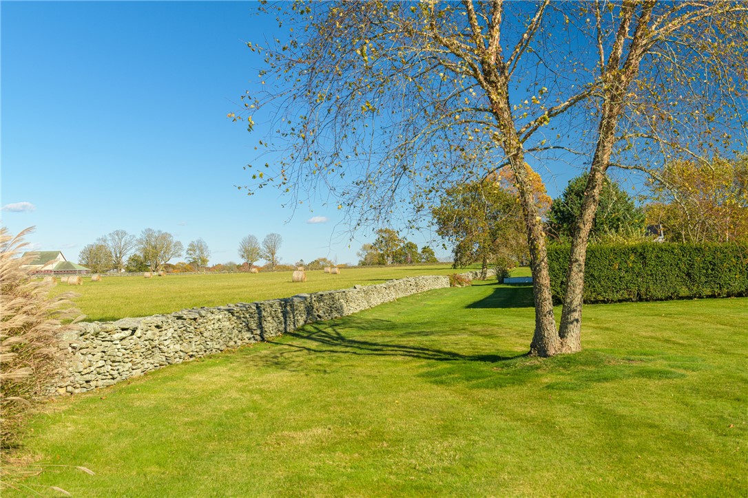 424 Third Beach Road