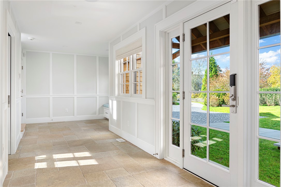 424 Third Beach Road