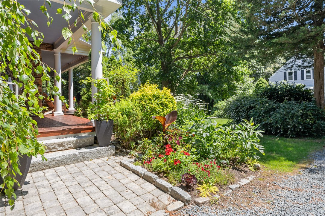 93 Kickemuit Avenue