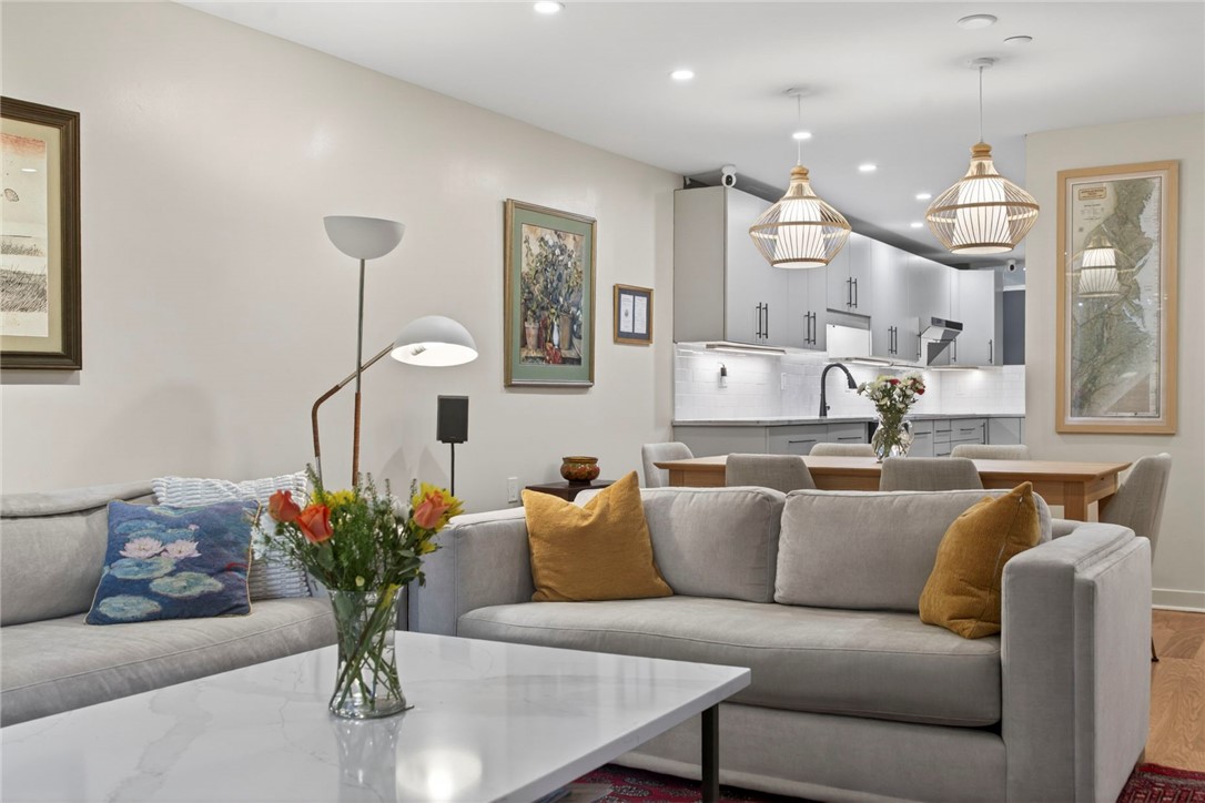 229 Medway Street 302