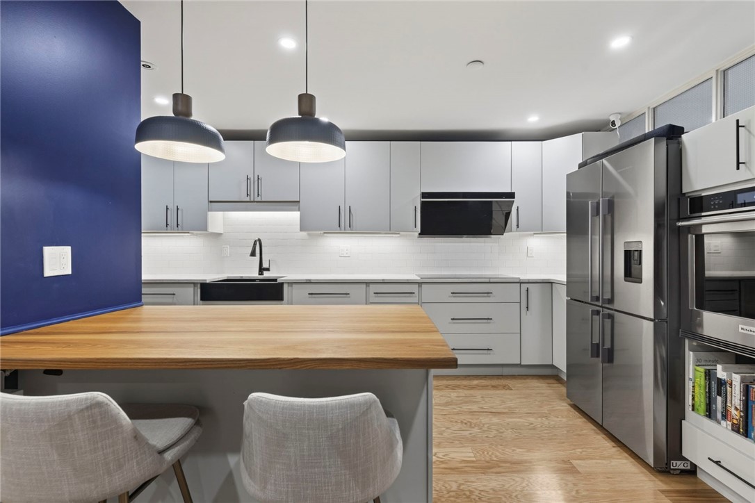 229 Medway Street 302