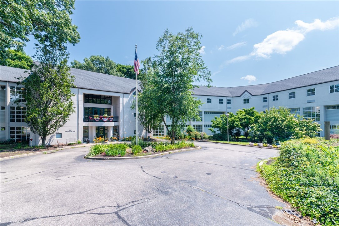 229 Medway Street 302