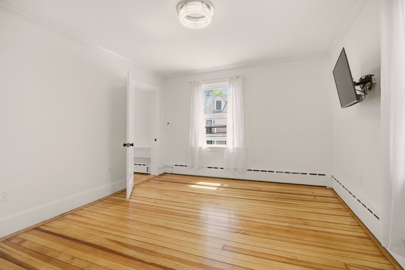 8 Champlin Street