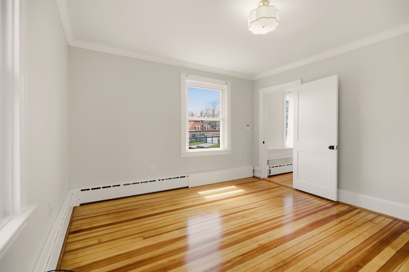 8 Champlin Street