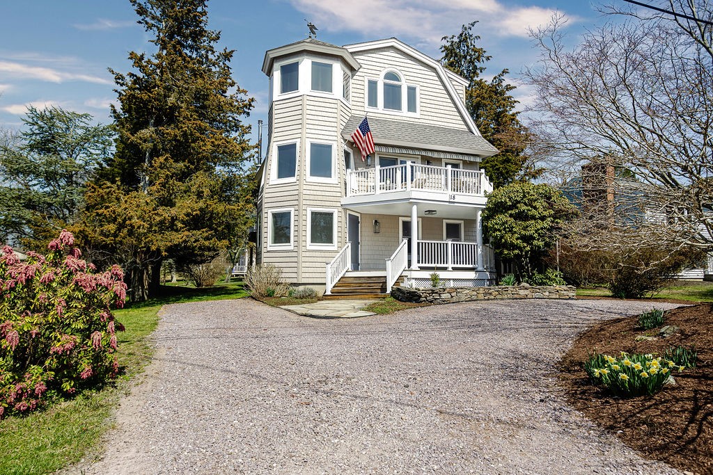 18 Lugger Street