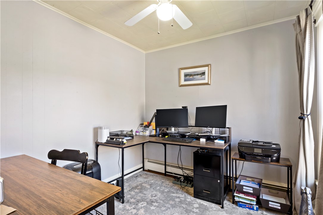 110 Ten Rod Road
