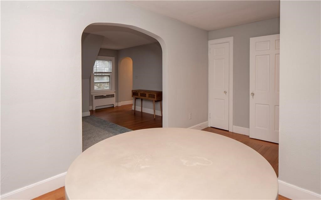 118 Ruggles Avenue 300