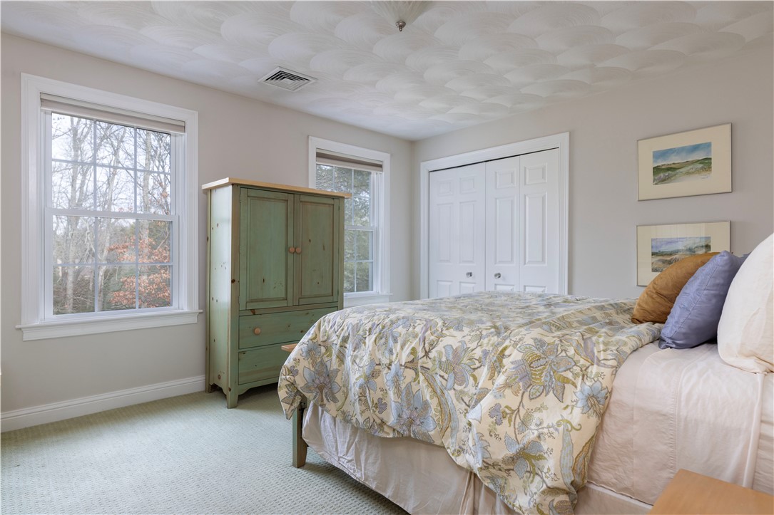 47 Wooded Grove Circle