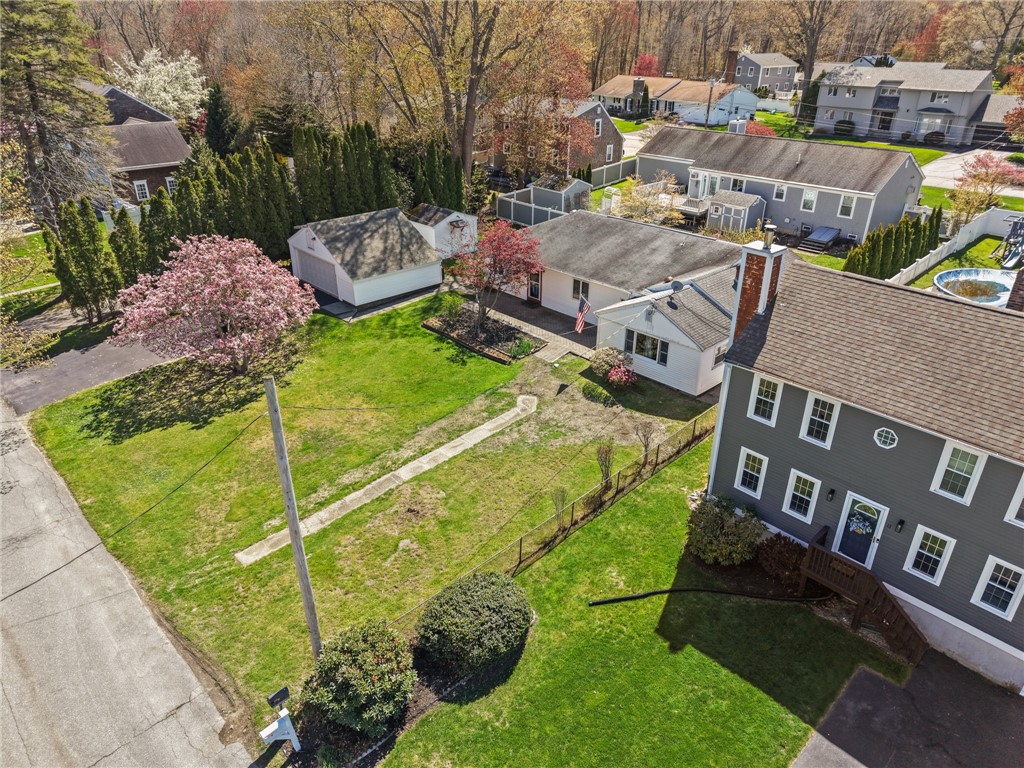 11 Cedar Drive