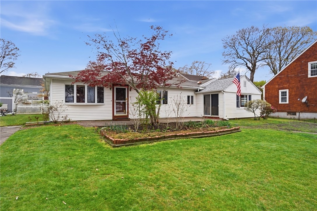11 Cedar Drive