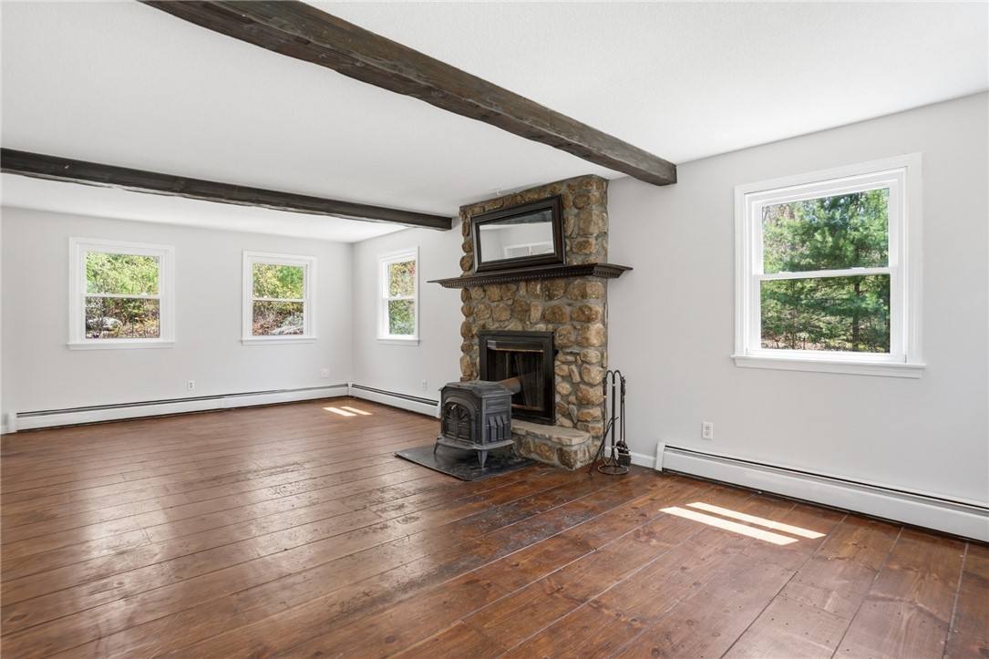 283 Tomaquag Road