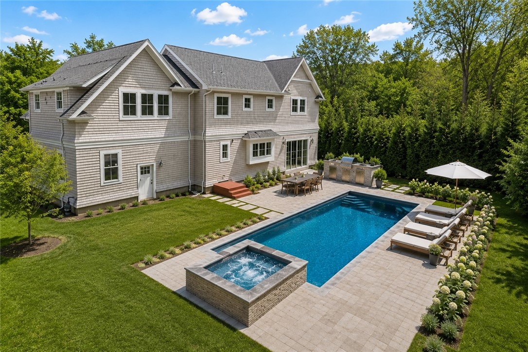 3 Knowlton Court