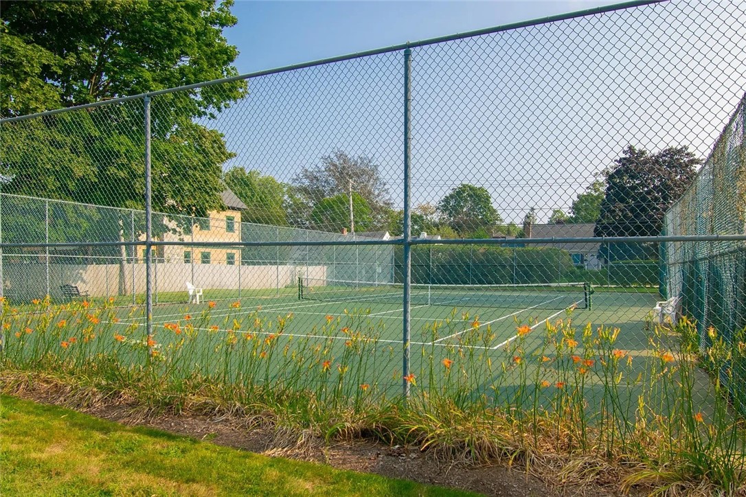 364 Bellevue Avenue