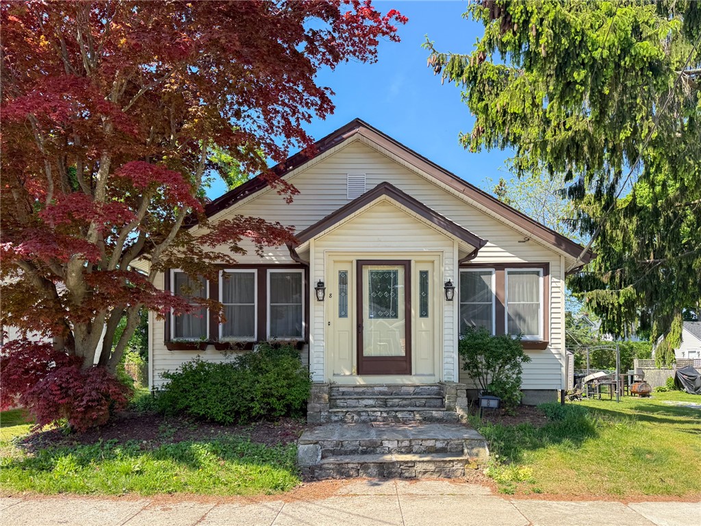 8 Greene Lane