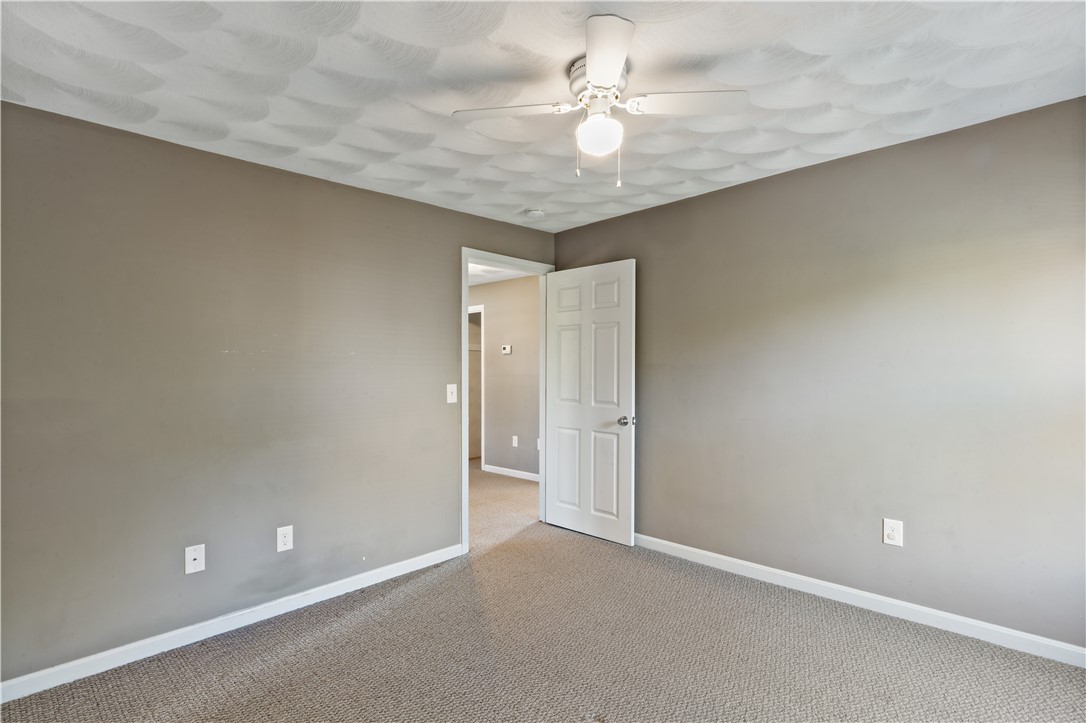 4 Oak Street 2