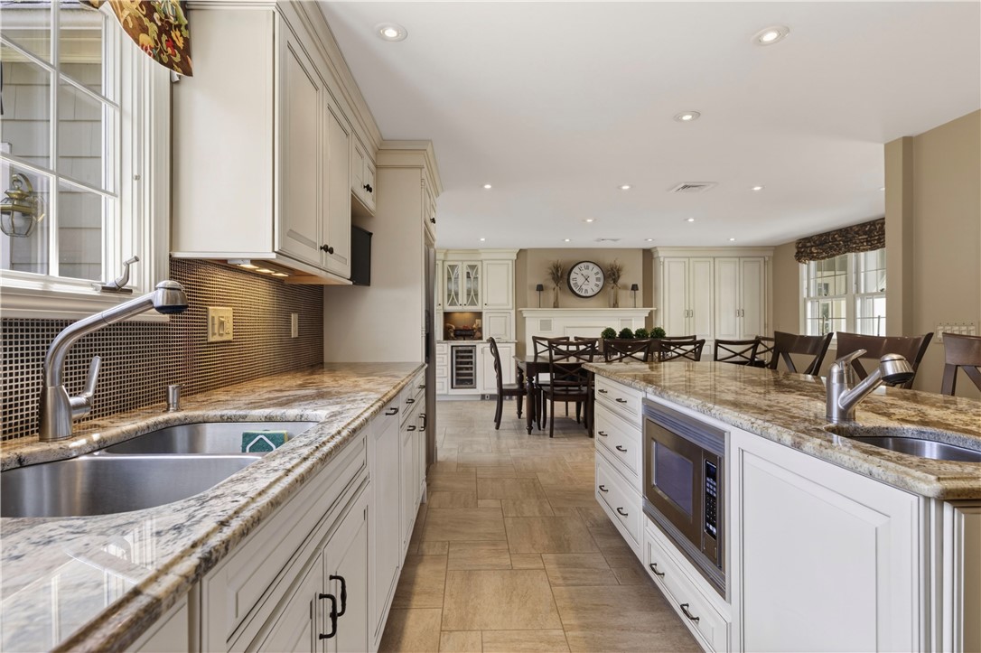 480 Comstock Parkway