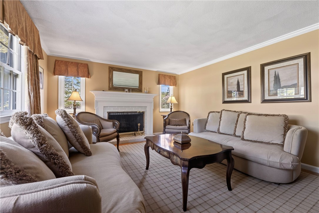 480 Comstock Parkway