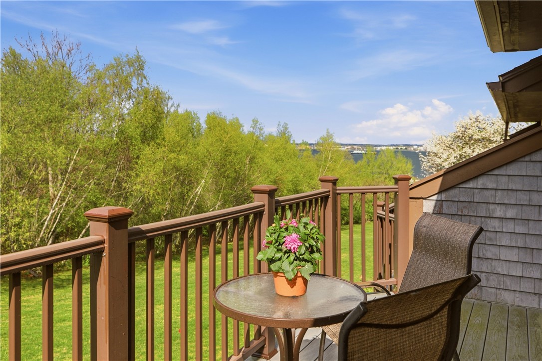 150 Bay View Drive 3