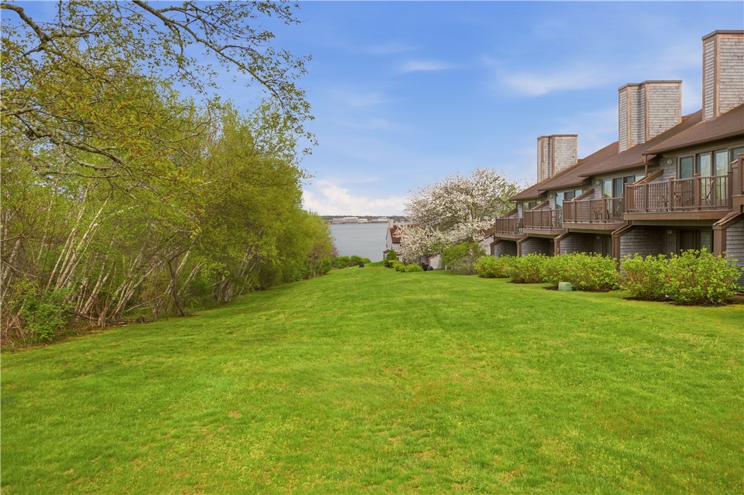 150 Bay View Drive 10