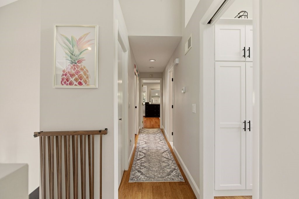 7 Friar Tuck Road
