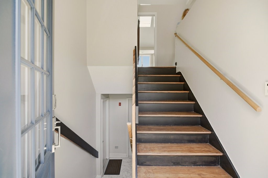 7 Friar Tuck Road