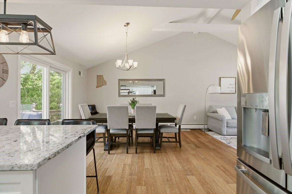7 Friar Tuck Road