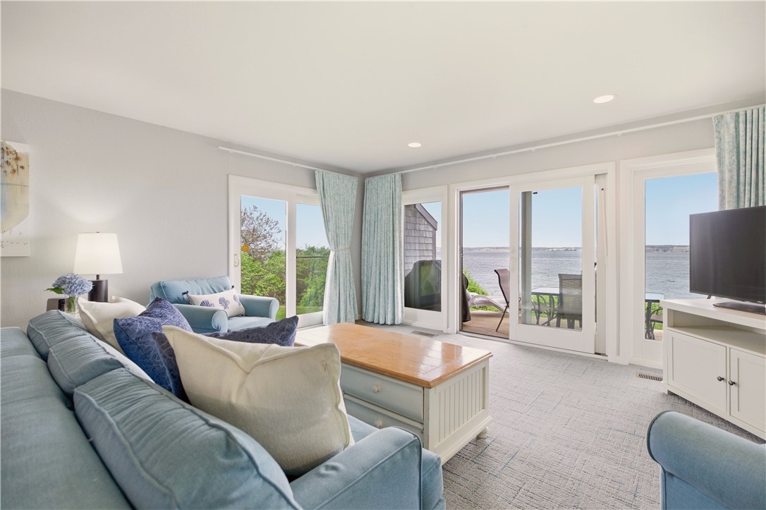 150 Bay View Drive 14